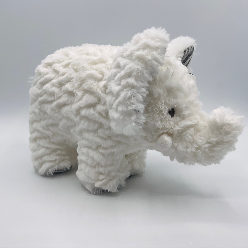 Baby Elephant Musical Plush Mary Meyer Soft Stuff Animal Toy Song Minuet 1 White